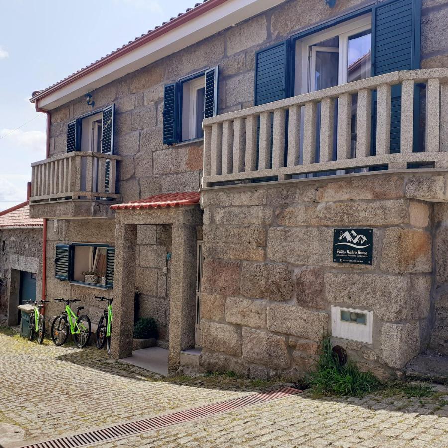 Pitoes Naturehouse Pitoes das Junias Ngoại thất bức ảnh